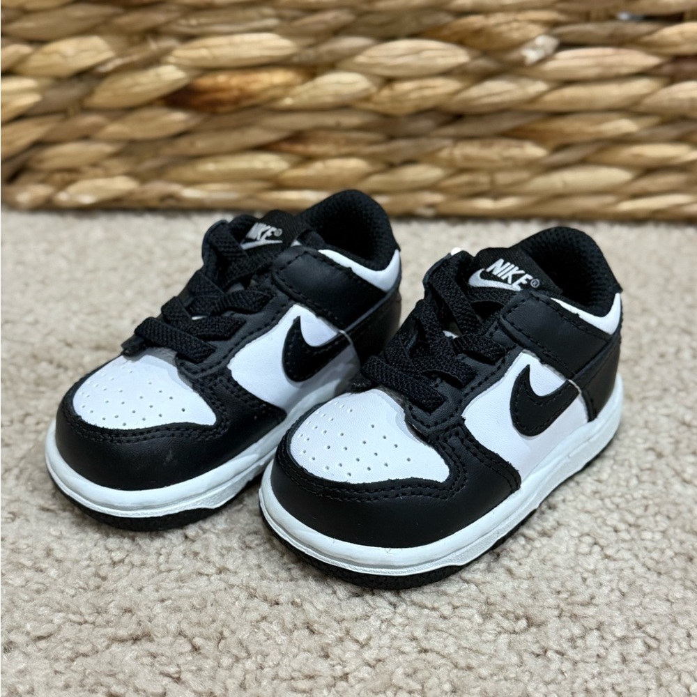 Nike Dunk Low (Panda 🐼) baby/toddler 3C